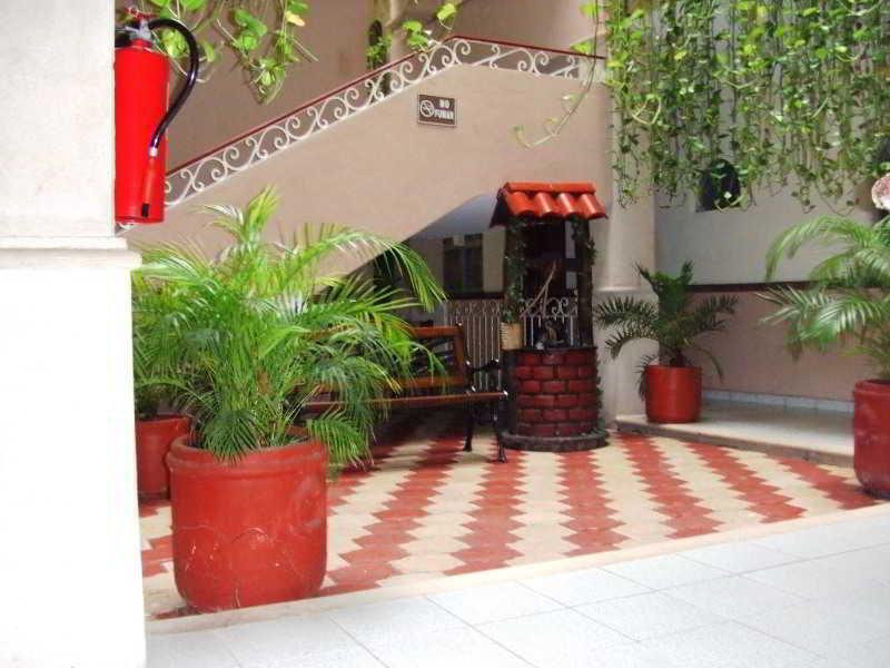 Hotel El Espanol Centro Historico Mérida Kültér fotó